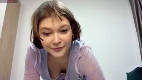 Snapshot of lady_birdd chatting on January 17, 3:28 pm lady_birdd online show from January 17, 3:28 pm