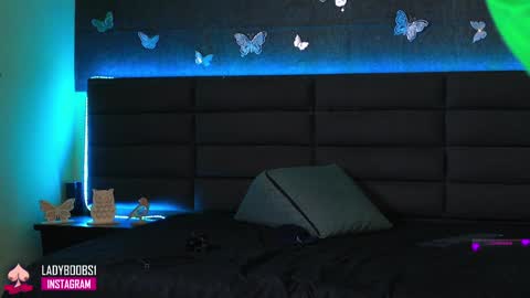 Kathie  Dicky    online show from January 7, 5:09 pm