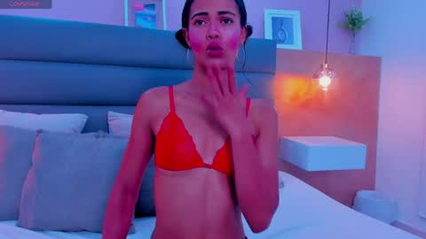 Lady  online show from May 19, 2:51 am