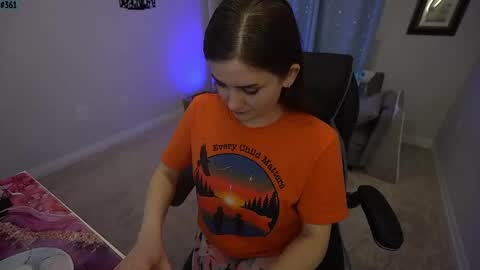 Snapshot of lady_bpd chatting on December 2, 11:23 pm Anna online show from December 2, 11:23 pm