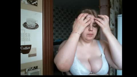 lady cute cat29 online show from March 24, 2:27 am