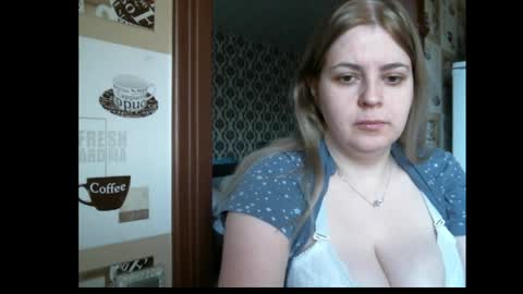 lady cute cat29 online show from March 31, 2:35 am