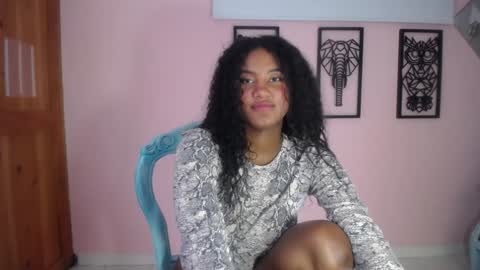 Karla - Instagram   lady karla1 online show from December 29, 3:22 am