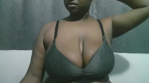 Snapshot of lady_dearra chatting on October 7, 3:58 am lady_dearra online show from October 7, 3:58 am