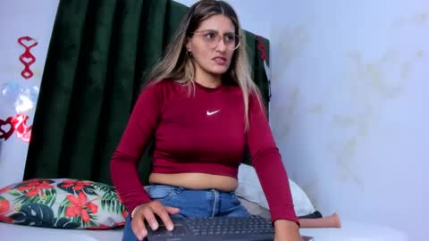 LADY  online show from February 16, 1:58 am