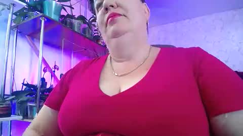 Snapshot of lady_gloria chatting on September 19, 10:38 am Lady Gloria online show from September 19, 10:38 am