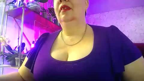Lady Gloria online show from March 20, 7:02 am
