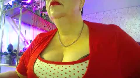 Lady Gloria online show from April 24, 5:43 am