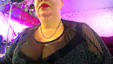 Lady Gloria online show from April 30, 6:31 am
