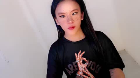 Snapshot of lady_hot_sofiax chatting on March 6, 2:41 am online show from March 6, 2:41 am