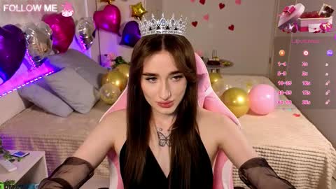 Snapshot of lady_luck18 chatting on March 27, 1:22 am Olivia online show from March 27, 1:22 am