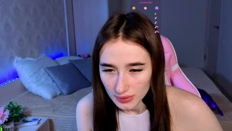 Snapshot of lady_luck18 chatting on March 31, 1:18 am Olivia online show from March 31, 1:18 am