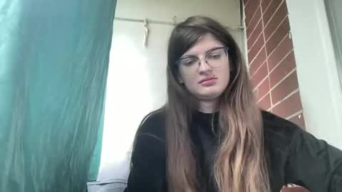 Snapshot of lady_luckkk_ chatting on September 24, 7:12 am lady_luckkk_ online show from September 24, 7:12 am