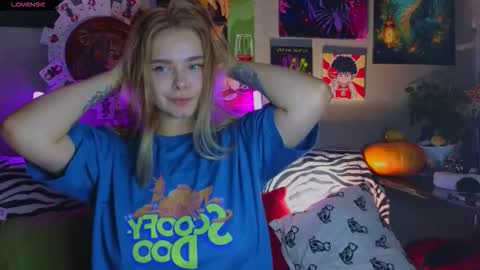 KENDALL  NATHANPVT IS OPEN online show from September 22, 4:31 pm