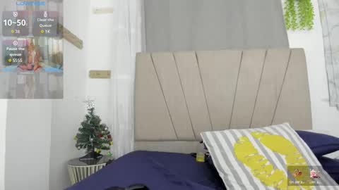 lady_miss___ online show from January 5, 5:27 pm