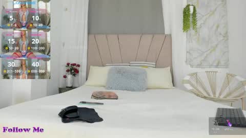 lady_miss___ online show from April 30, 12:22 pm