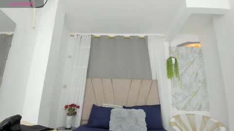 lady_miss___ online show from May 7, 12:32 pm