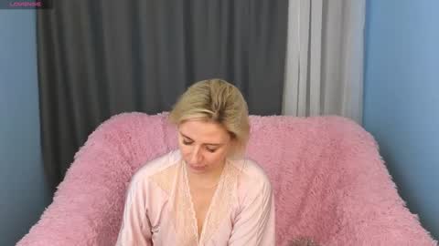 Diana online show from December 12, 3:21 am