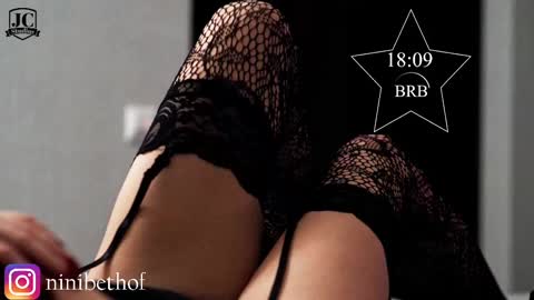    700  1300 -5 online show from February 11, 4:13 pm