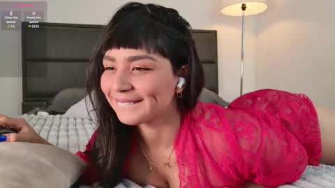 Snapshot of lady_ni chatting on March 18, 12:52 pm 700 1300 -5 online show from March 18, 12:52 pm