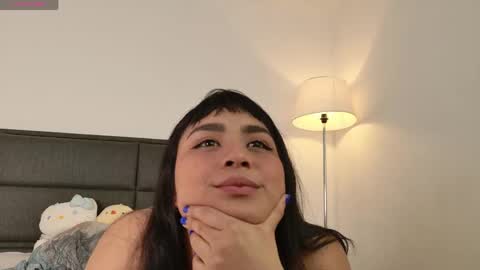 Snapshot of lady_ni chatting on March 22, 2:20 pm 700 1300 -5 online show from March 22, 2:20 pm