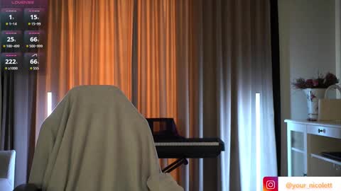 lady_nicolett online show from October 8, 10:35 am