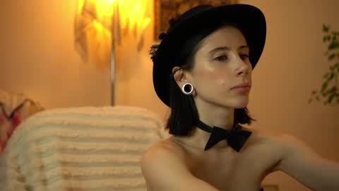 Snapshot of lady_nicolett chatting on March 6, 1:13 am lady_nicolett online show from March 6, 1:13 am