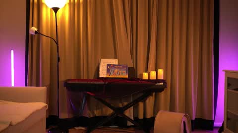 Snapshot of lady_nicolett chatting on March 28, 3:50 am lady_nicolett online show from March 28, 3:50 am