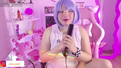 Lady  online show from April 30, 8:57 pm