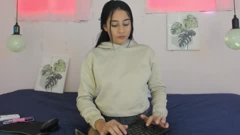 Leidy online show from September 8, 2:27 pm