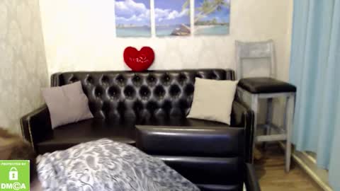 Diana online show from December 17, 3:18 pm