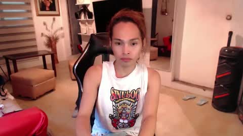 Snapshot of lady_sovereign chatting on January 23, 8:25 am M MMY online show from January 23, 8:25 am