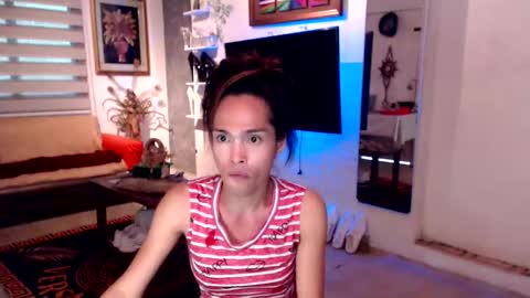 Snapshot of lady_sovereign chatting on September 23, 7:22 am M MMY online show from September 23, 7:22 am