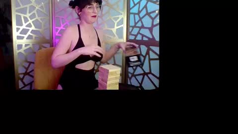 Snapshot of lady_theodora chatting on September 22, 8:49 am The Lady Theodora online show from September 22, 8:49 am