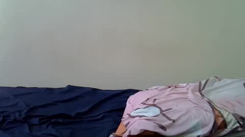 vivi online show from May 14, 12:12 pm