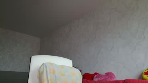 Sima Ladybigsmile online show from May 15, 3:35 am