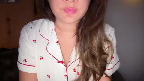 Aria online show from February 25, 2:37 pm