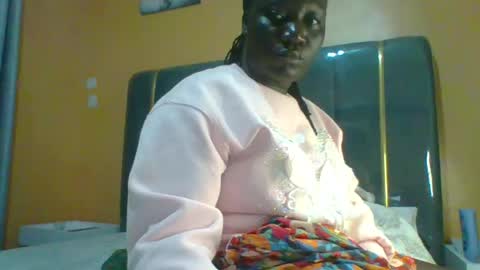 Snapshot of ladyblossoms19 chatting on June 28, 7:42 pm lindah32 online show from June 28, 7:42 pm