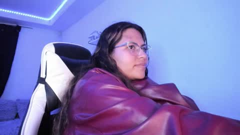  Lady  online show from March 2, 5:08 am