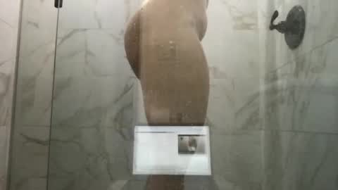 ladybugsandlillies online show from March 31, 4:40 pm