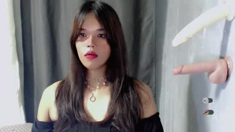 Cristine online show from December 9, 10:30 pm