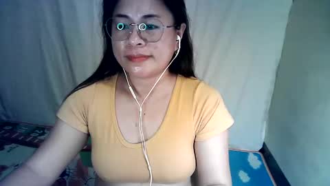 Snapshot of ladyhotsiren chatting on December 9, 10:20 pm SEREN online show from December 9, 10:20 pm