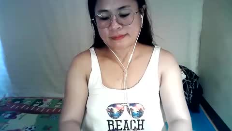 Snapshot of ladyhotsiren chatting on December 10, 1:22 am SEREN online show from December 10, 1:22 am