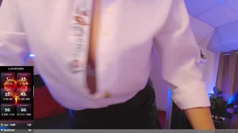  Lady Jeen    Back on Sunday 8th of December online show from January 17, 6:33 pm