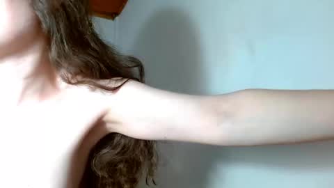Lucia Fernanda online show from December 15, 6:18 am