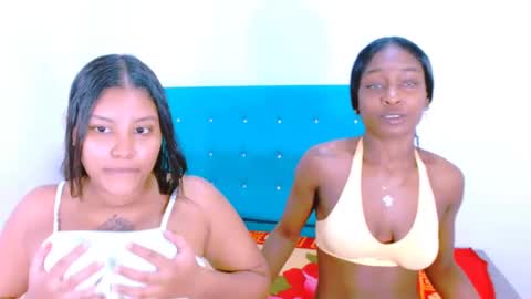 laura online show from December 18, 5:00 pm