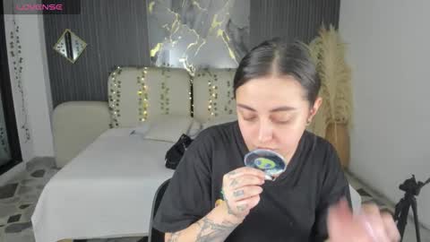 Lady  online show from January 15, 3:44 am