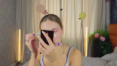 Lilia online show from September 30, 6:51 am