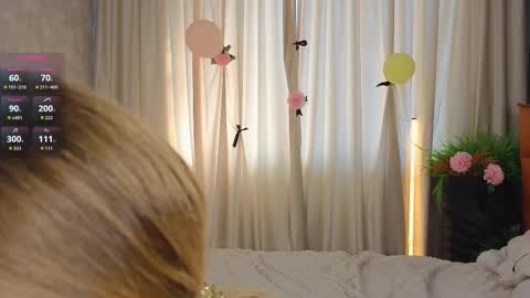 Lilia online show from October 4, 6:44 am