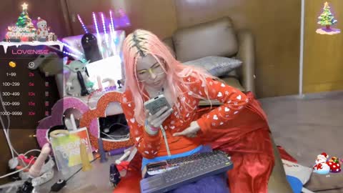 Skinnygirl online show from January 25, 11:43 pm